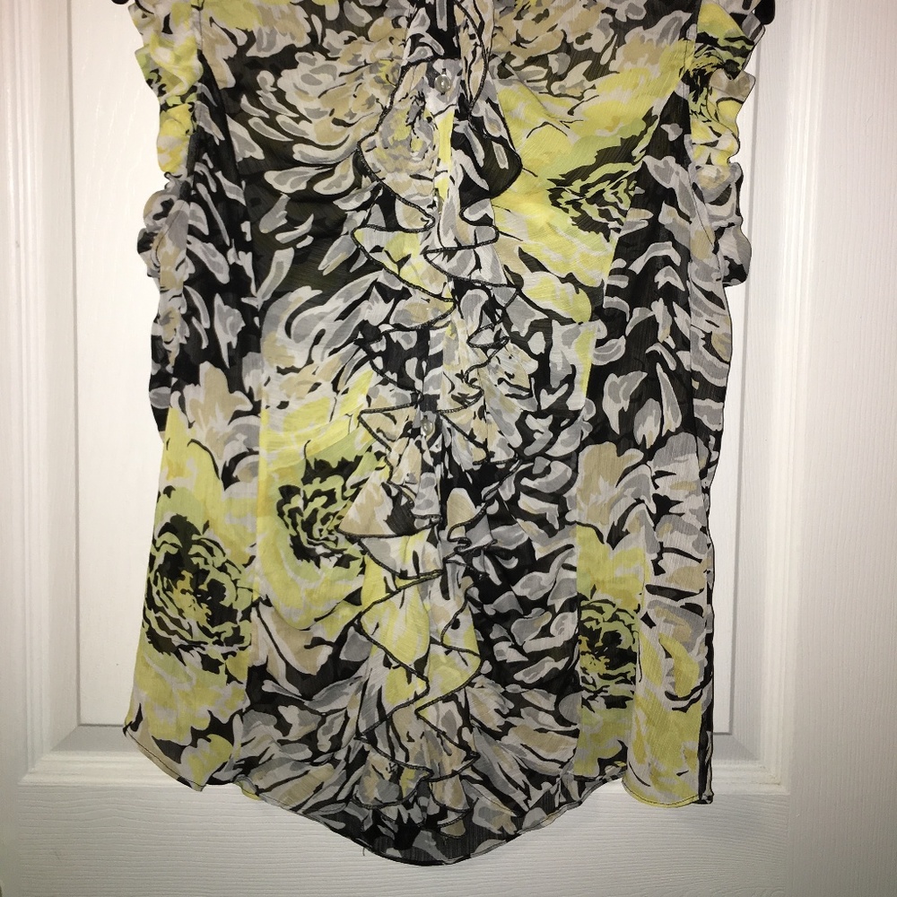 HUDSON STUDIO Floral Ruffle Front Button Top Sz L - Picture 4 of 8